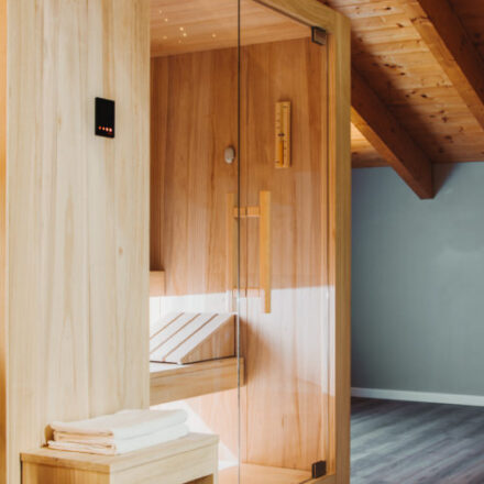 SAUNA INDOOR IN LEGNO DI PERO ORIENTALE