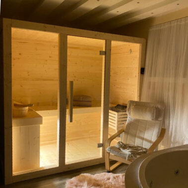 SAUNA DA INTERNO IN ABETE