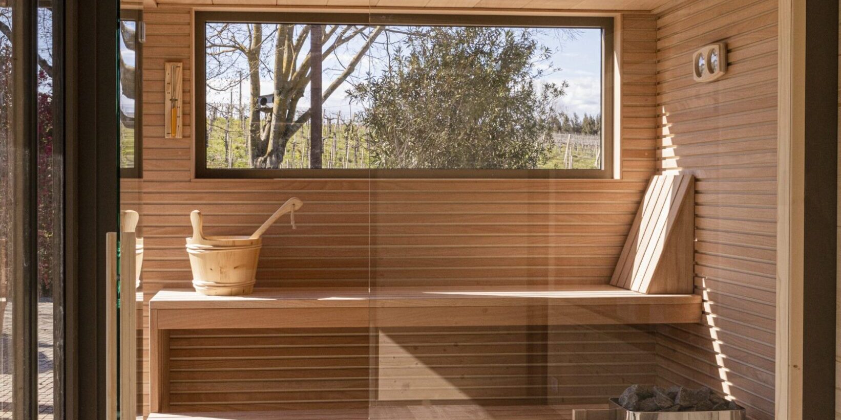 SAUNA KAZAKISTAN IN OKUME PER 2-4 PERSONE SAUNA A LISTELLI DI OKUME'