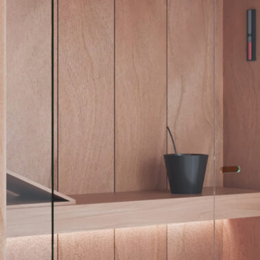 POGGIATESTA DI DESIGN IN LEGNO