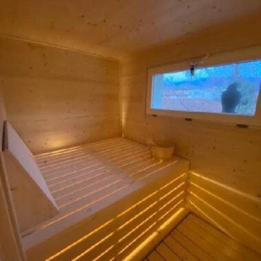 SAUNA INDOOR CON IBOTTO SU FINESTRA ESISTENTE