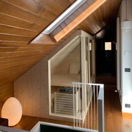 SAUNA CON TETTO A PENDENZA