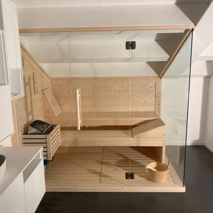 SAUNA CON TETTO ESISTENTE INCLINATO