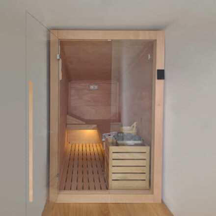 SAUNA CON TETTO A PENDENZA IN NICCHIA