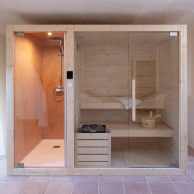 SAUNA E DOCCIA IN UN UNICO MONOBLOCCO