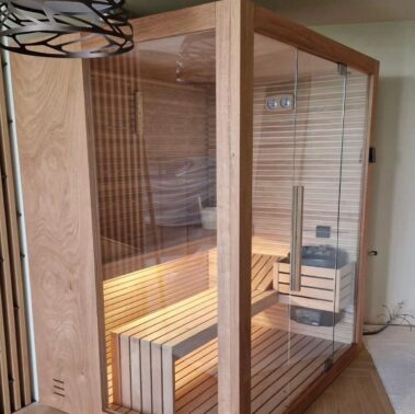 SAUNA IN OKUME' CON VETRATA LATERALE CM 200 X 150