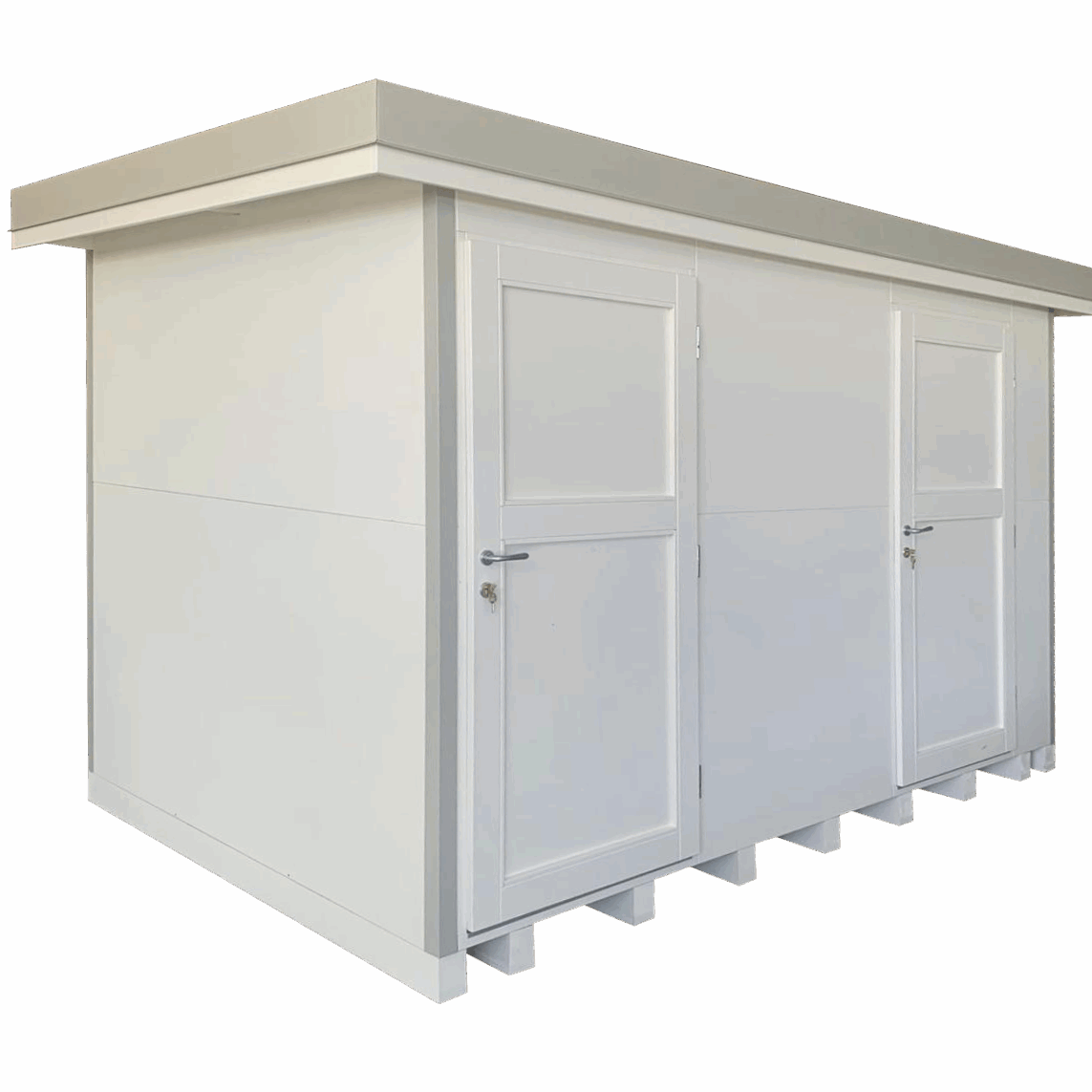 VISTA LATERALE DI CASETTA BAGNO DIVISA IN 2 STANZE