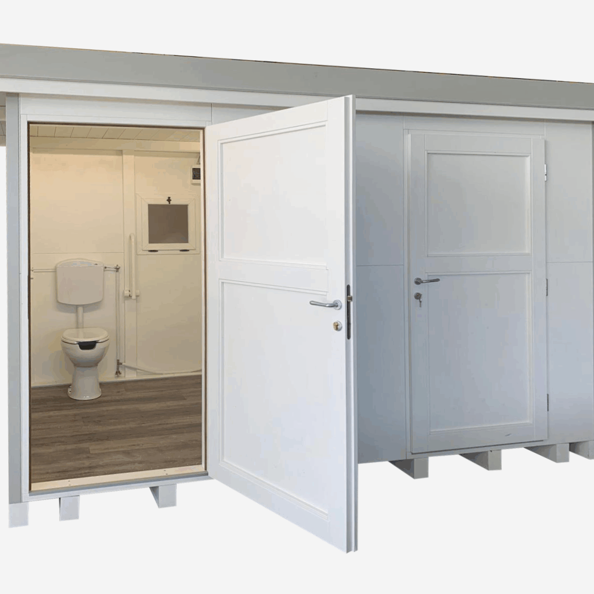 INTERNI CASETTA BAGNO CON 2 AREE