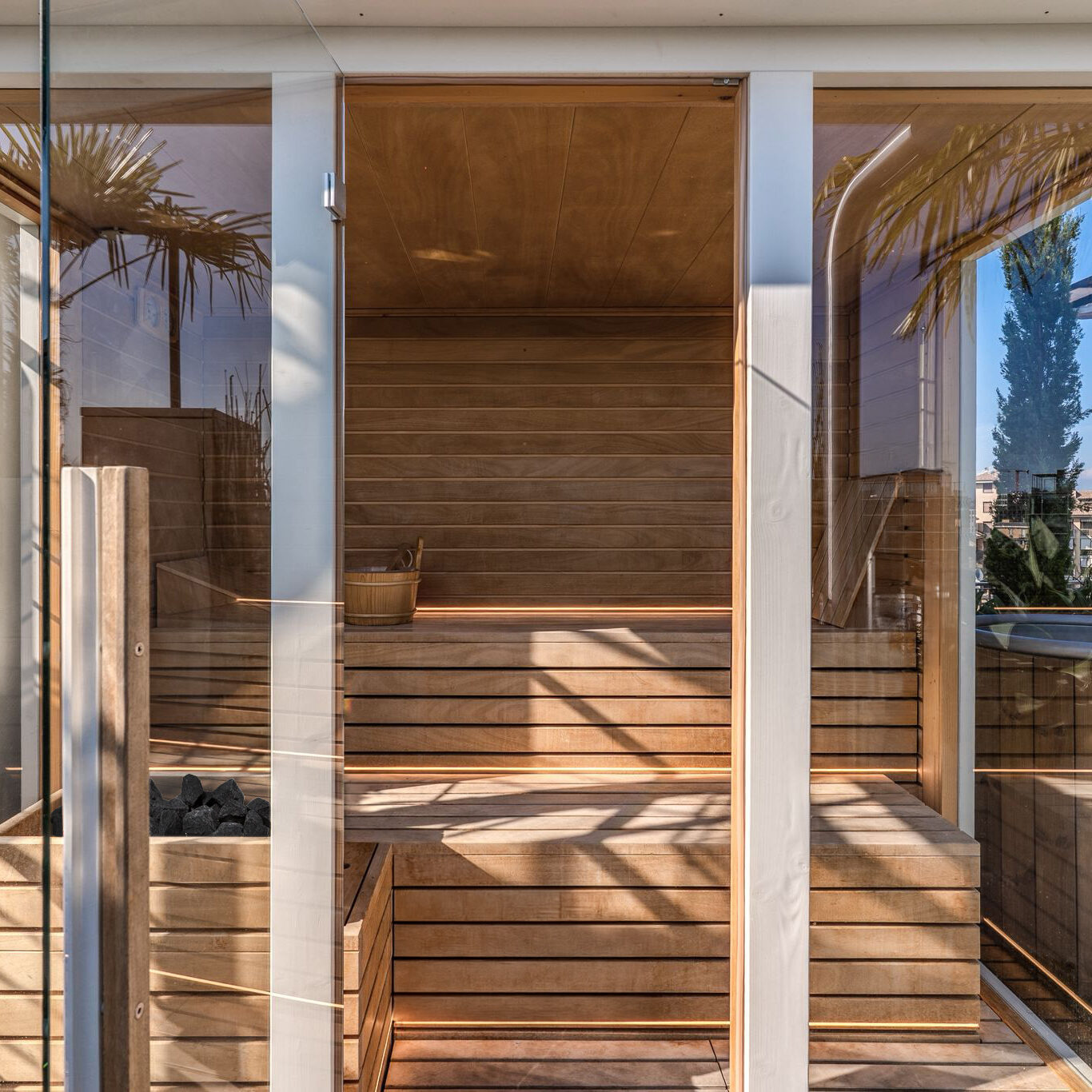 SAUNA OUTDOOR DILE 2.0 PER ATTICO DI LUSSO